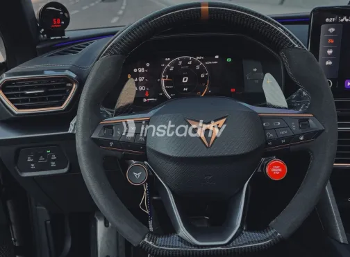 كوبرا ليون 2024 أبيض مستعملة للبيع - 2