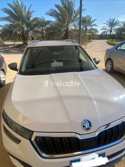 سكودا كاميك 2021 أبيض مستعملة للبيع - 3