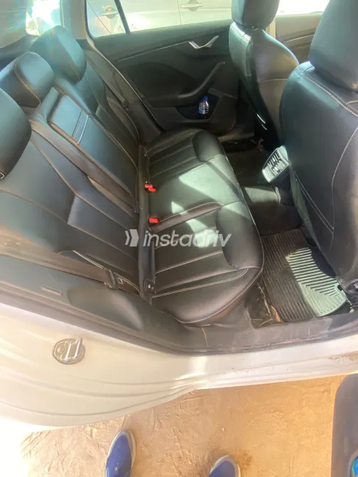 سكودا كاميك 2021 أبيض مستعملة للبيع - 8