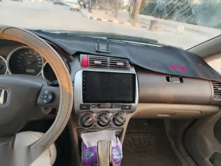 هوندا سيتى 2004 فضي مستعملة للبيع
