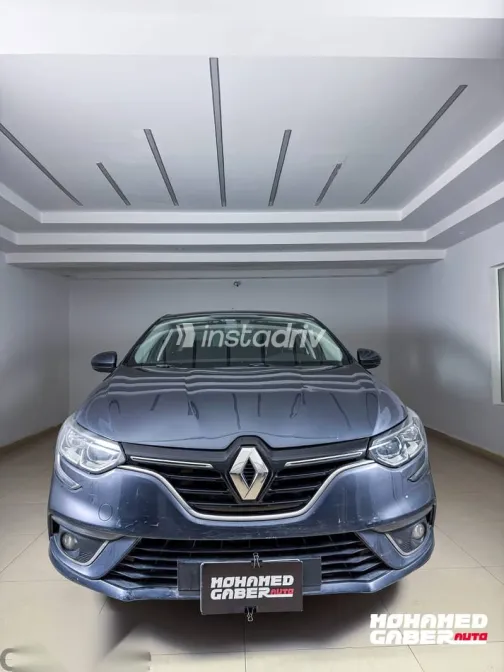 رينو ميجان 2020 أزرق غامق مستعملة للبيع - 1