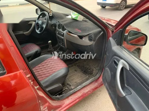 رينو سانديرو 2012 أحمر مستعملة للبيع - 8