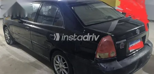 هيونداي فيرنا 2012 أسود مستعملة للبيع - 4