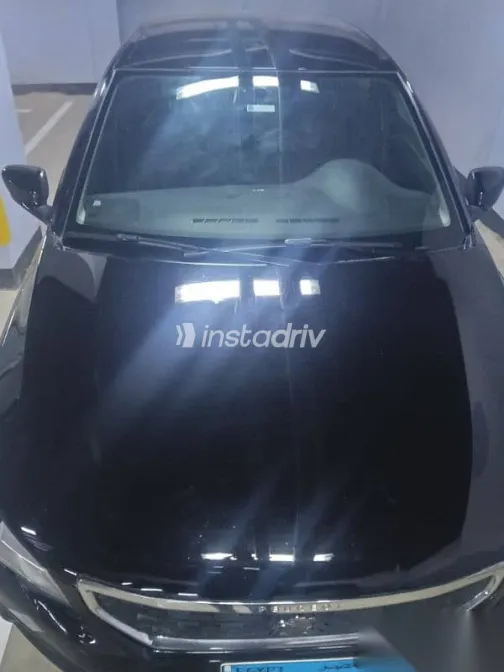 بيجو 301 2022 أسود مستعملة للبيع - 4