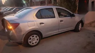 رينو لوجان 2015 فضي مستعملة للبيع