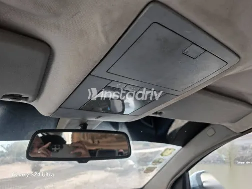 اوبل فيكترا 2007 فضي مستعملة للبيع - 10