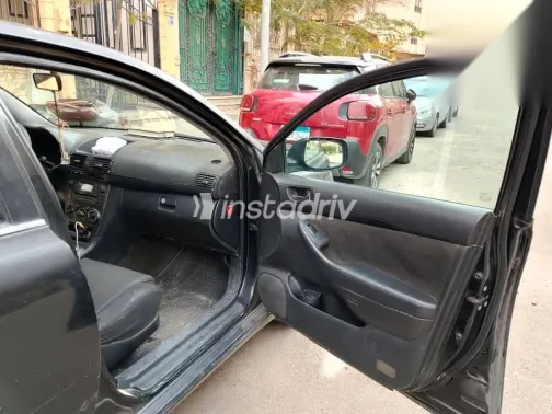 تويوتا أفنسيس 2007 أسود مستعملة للبيع - 9