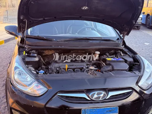 هيونداي اكسنت RB 2013 أبيض مستعملة للبيع - 8