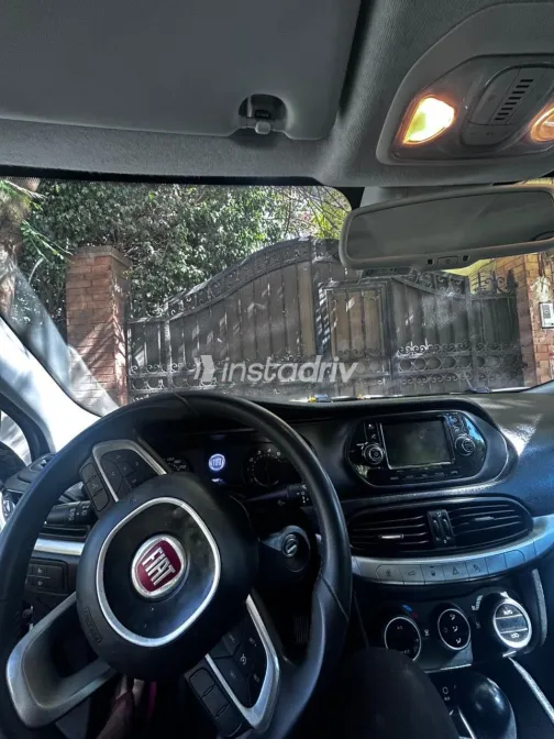 فيات تيبو 2018 أبيض مستعملة للبيع - 2