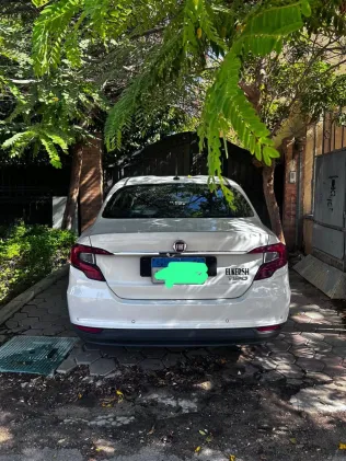 فيات تيبو 2018 أبيض مستعملة للبيع