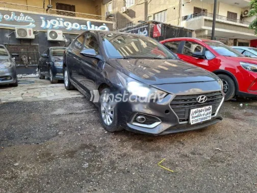 هيونداي اكسنت RB 2021 رمادي مستعملة للبيع - 3