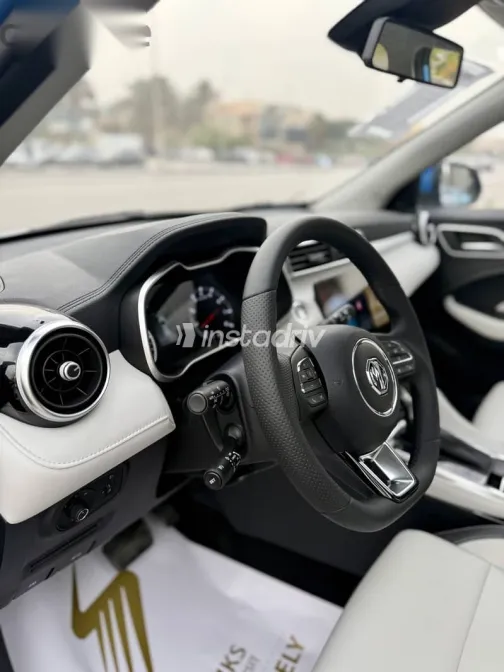 ام جى ZS 2026 أزرق غامق جديدة للبيع - 8