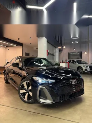 اودي A5 2025 أسود جديدة للبيع