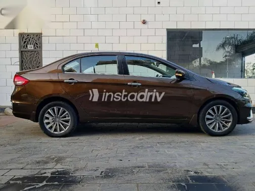 سوزوكى سياز 2022 بني مستعملة للبيع - 2