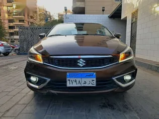 سوزوكى سياز 2022 بني مستعملة للبيع