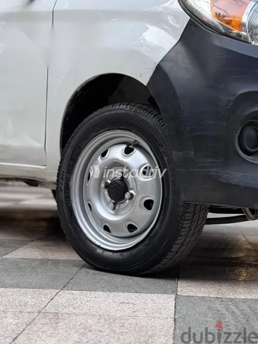 Suzuki Alto 2017 White Used for Sale - 5