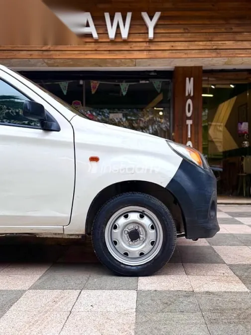 Suzuki Alto 2017 White Used for Sale - 7