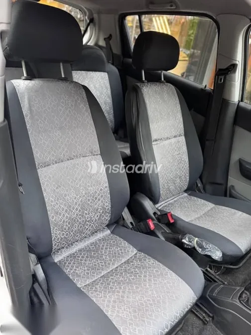 Suzuki Alto 2017 White Used for Sale - 8