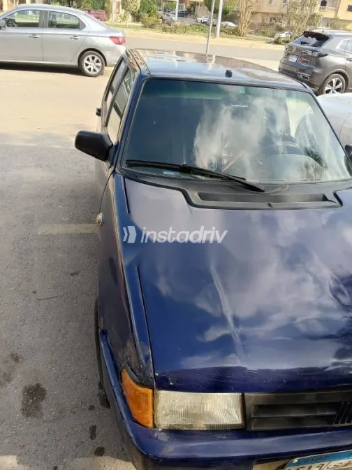 فيات اونو 1994 أزرق غامق مستعملة للبيع - 1