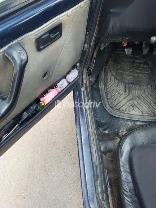 فيات اونو 1994 أزرق غامق مستعملة للبيع - 4