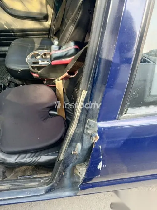 فيات اونو 1994 أزرق غامق مستعملة للبيع - 5