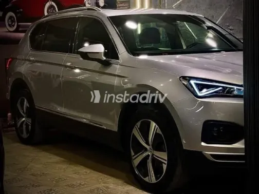 سيات تاراكو 2023 فضي مستعملة للبيع - 1