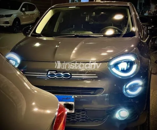 فيات 500 X 2024 رمادي مستعملة للبيع - 1
