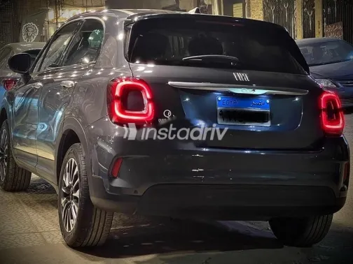 فيات 500 X 2024 رمادي مستعملة للبيع - 3