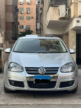 فولكس فاغن جيتا 2010 فضي مستعملة للبيع