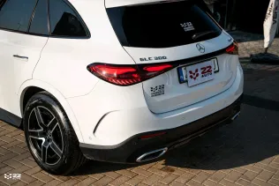 مرسيدس GLC 300 2023 أبيض مستعملة للبيع