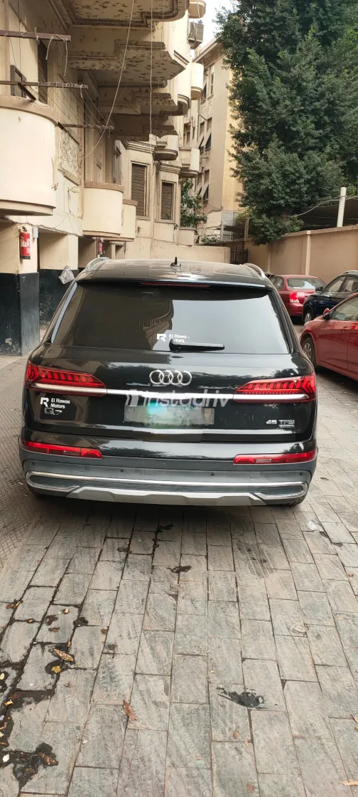 اودي Q7 2022 أبيض مستعملة للبيع - 3