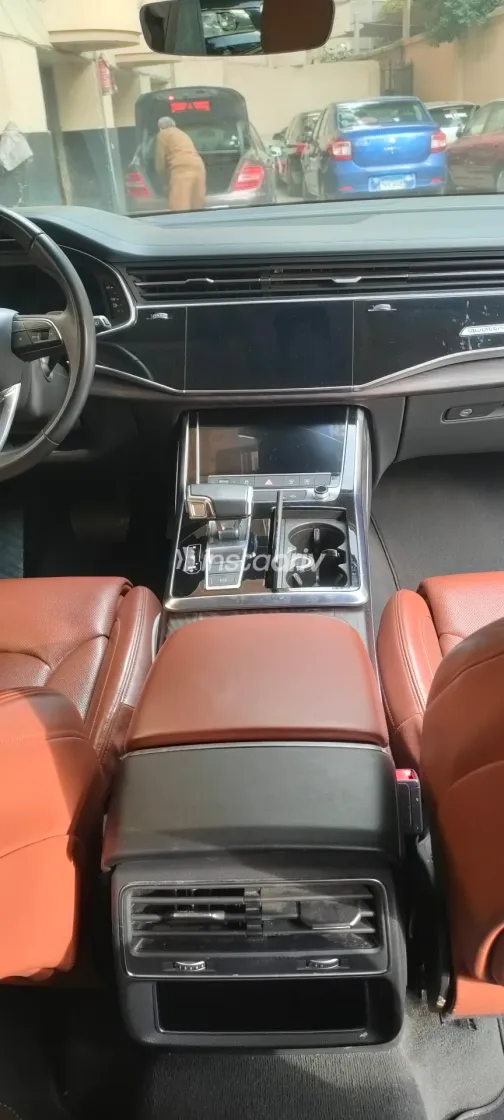 اودي Q7 2022 أبيض مستعملة للبيع - 5