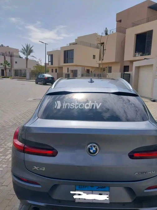 بي ام دبليو X4 2020 أبيض مستعملة للبيع - 7