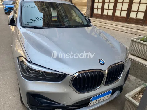 بي ام دبليو X1 2020 أبيض مستعملة للبيع - 1