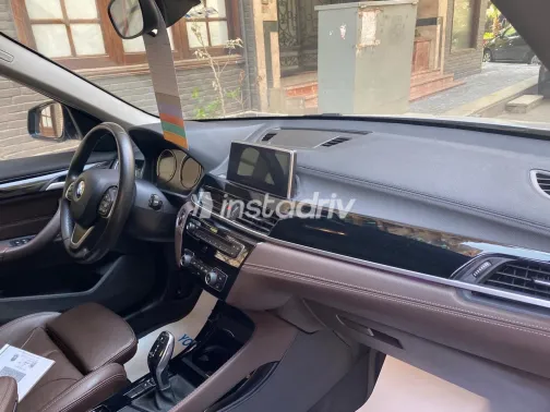 بي ام دبليو X1 2020 أبيض مستعملة للبيع - 8