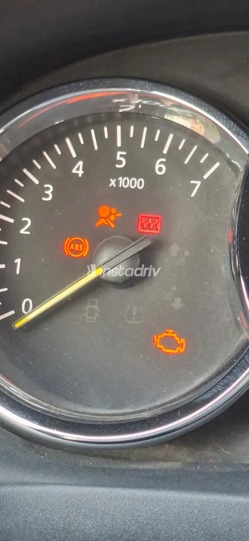 رينو رينبو 2016 أبيض مستعملة للبيع - 9