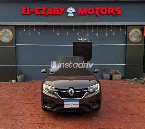 Renault Logan 2021 Brown Used for Sale - 1