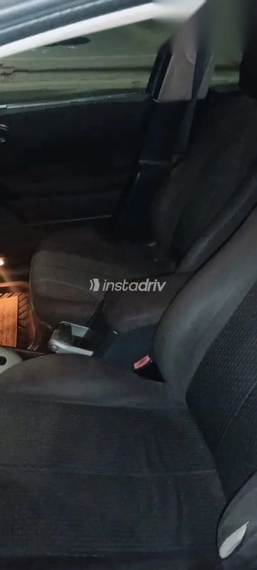 رينو ميجان 2006 فضي مستعملة للبيع - 2