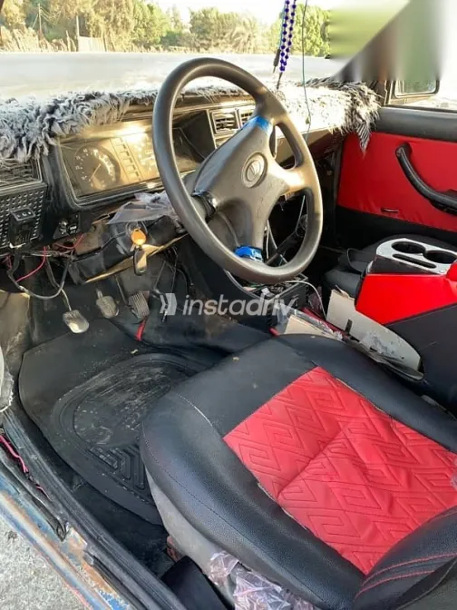 لادا 2107 2007 أزرق غامق مستعملة للبيع - 1