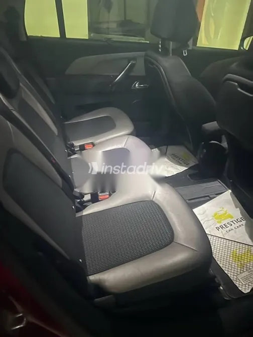 Citroën C4 2020 Red Used for Sale - 6