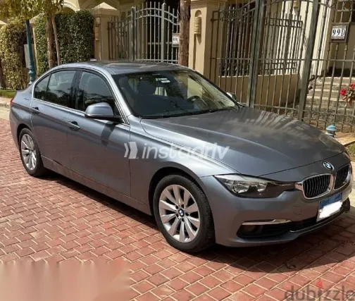 BMW 318 2017 Silver Used for Sale - 2
