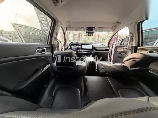 كيا سبورتاج 2022 أبيض مستعملة للبيع - 8