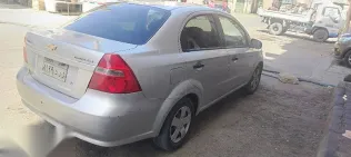 شيفروليه افيو 2013 فضي مستعملة للبيع