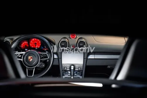 بورش كايمان 2024 أسود مستعملة للبيع - 7