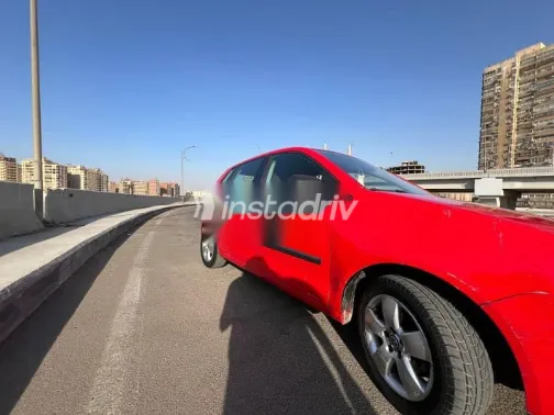 فولكس فاغن بولو 2009 أحمر مستعملة للبيع - 3