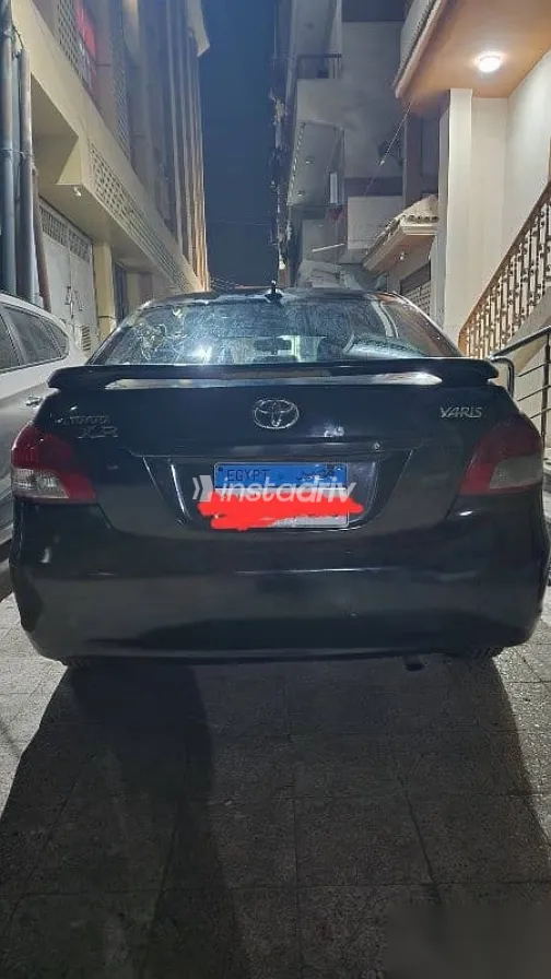 تويوتا ياريس 2006 أسود مستعملة للبيع - 8