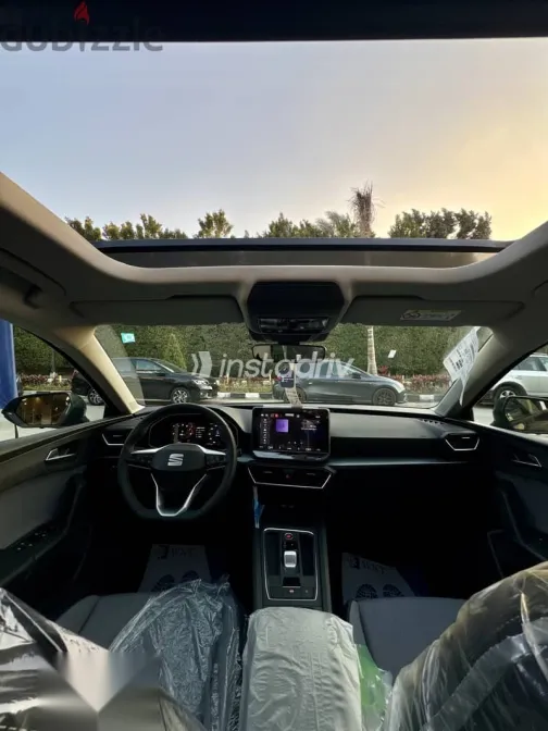 سيات ليون 2026 رمادي جديدة للبيع - 5