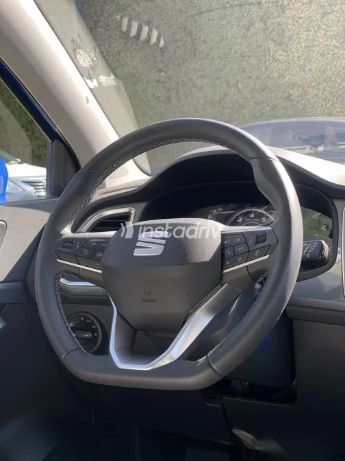 سيات اتيكا 2026 أزرق غامق جديدة للبيع - 8