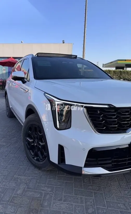 Kia Sorento 2024 White New for Sale - 2
