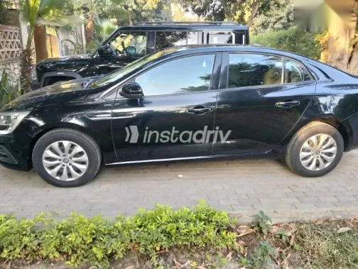 رينو ميجان 2022 أسود مستعملة للبيع - 2